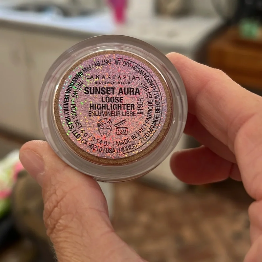 Anastasia Beverly Hills Sunset Aura loose highlighter. Brand new! Never opened! - Picture 3 of 7